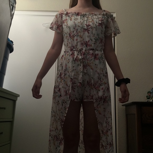 Romper/dress type clothing from JC Penney’s. - Picture 3 of 3